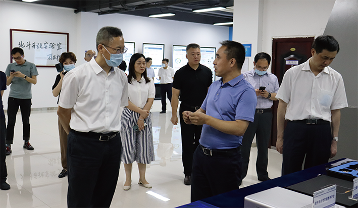 Hình ảnh Thẩm Trúc Lâm định dạng 16:9.png